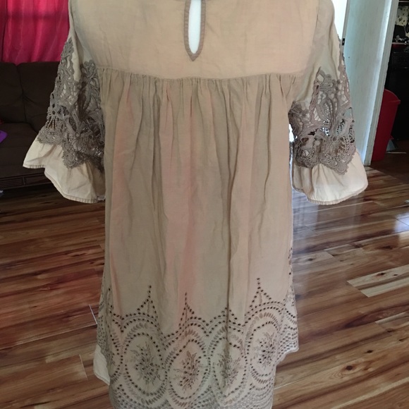 Sharp - Picture 8 of 13